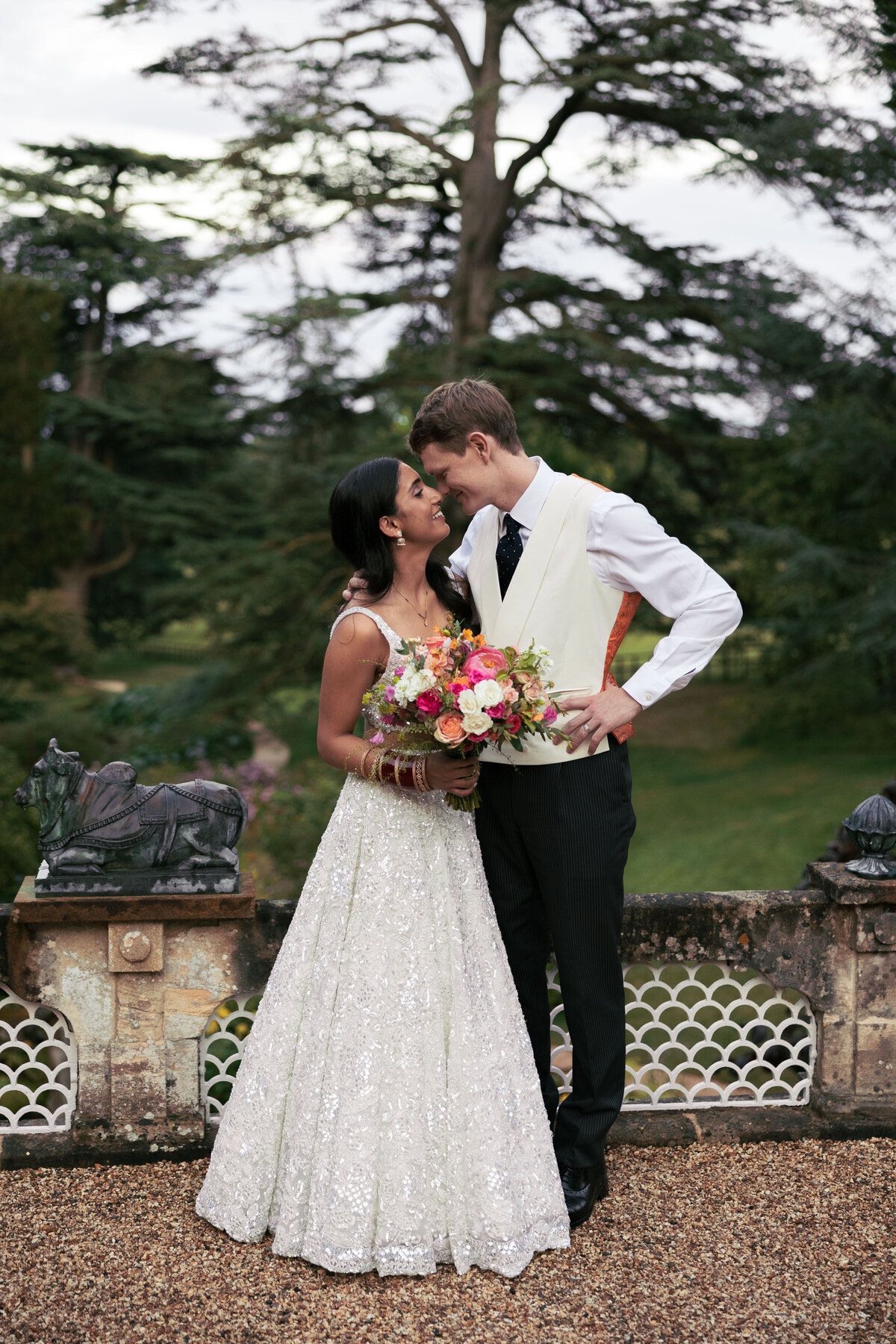 Couple portraits at Sezincote wedding