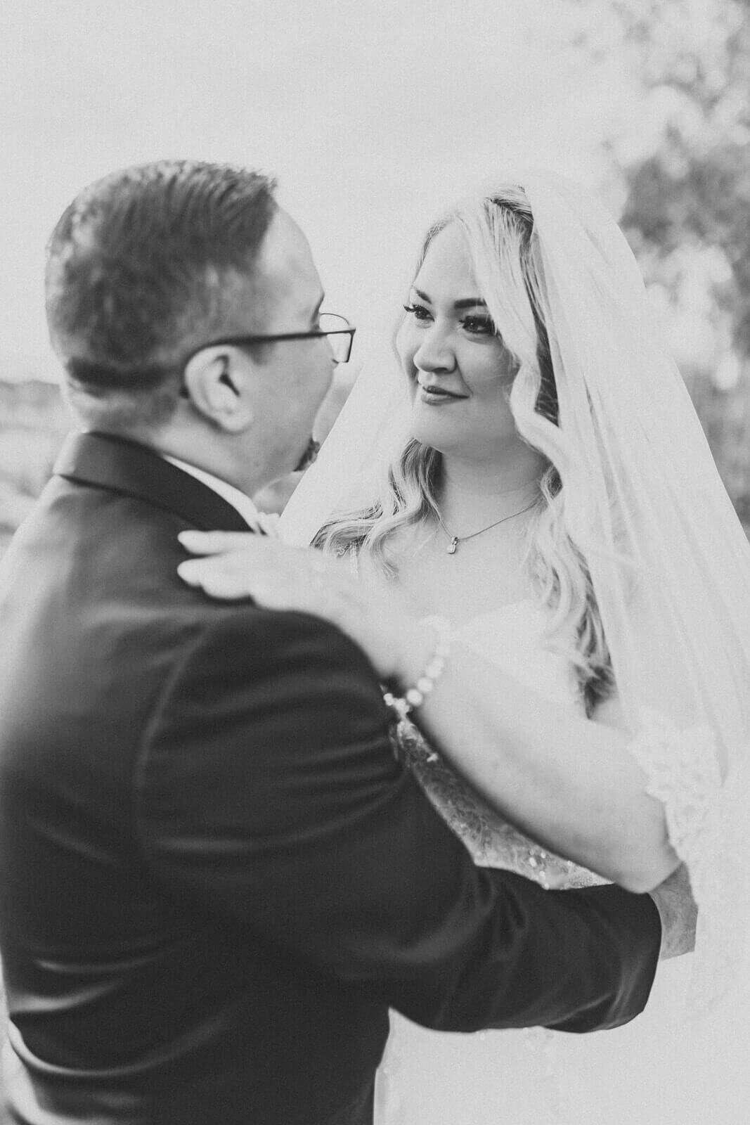Wedding portraits captured by Vanessa Montano Photography – Livermore vineyard at sunset.