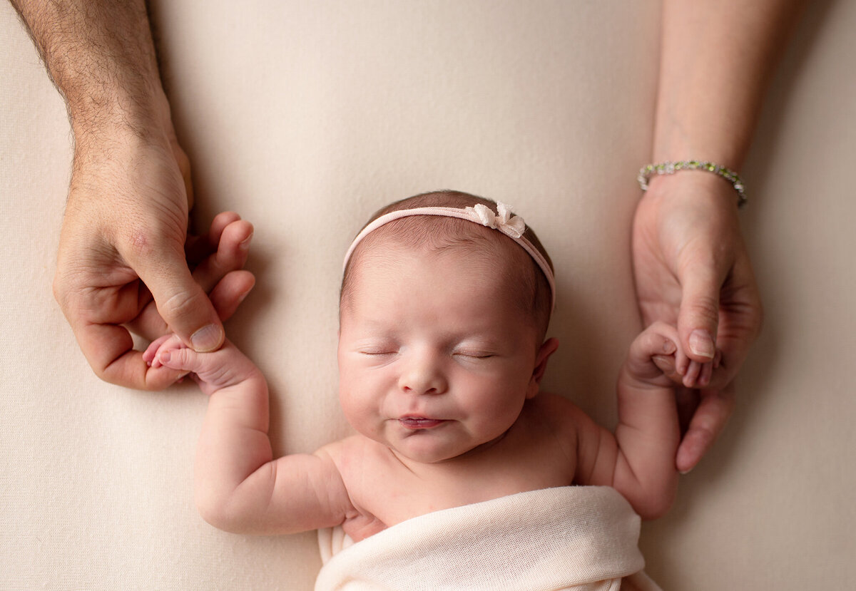 denver newborn photos of baby girl