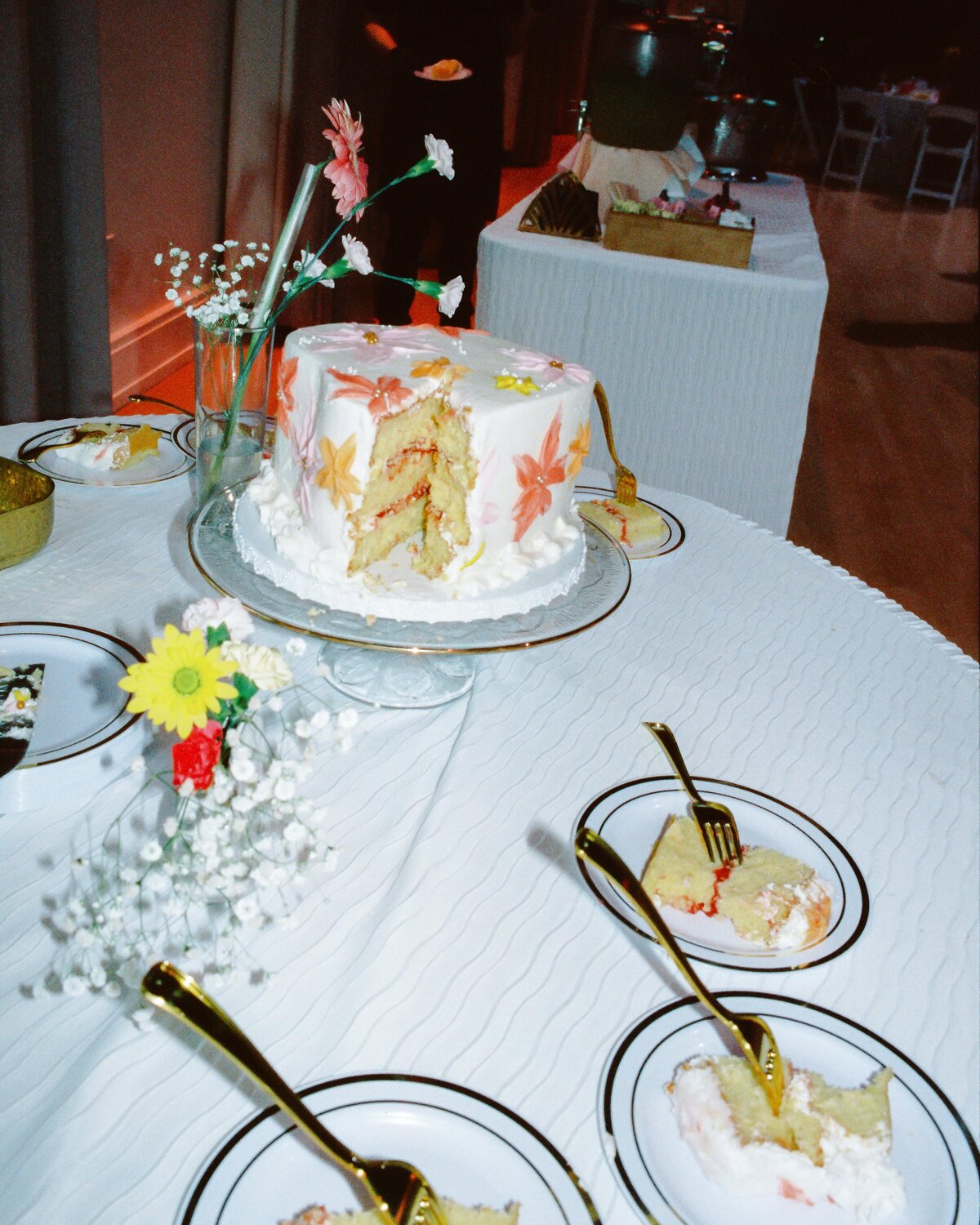 wedding-cake-cut-into-slices