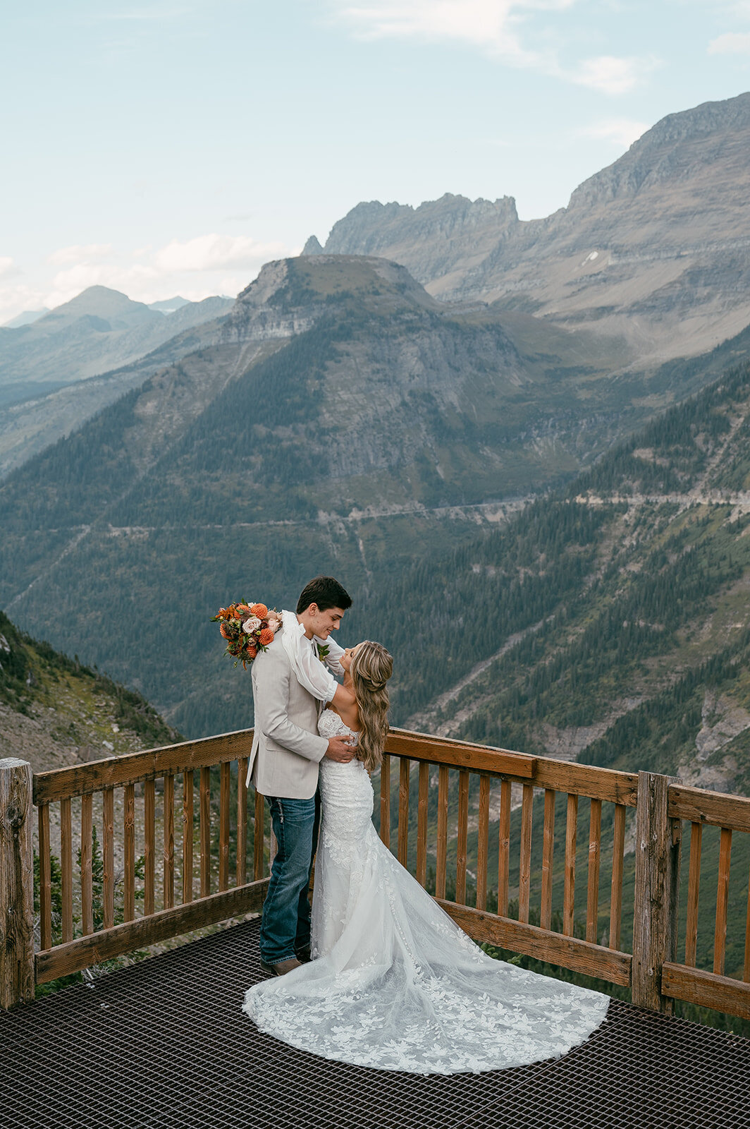 presley-gray-photo-glacier-national-park-elopement-7150