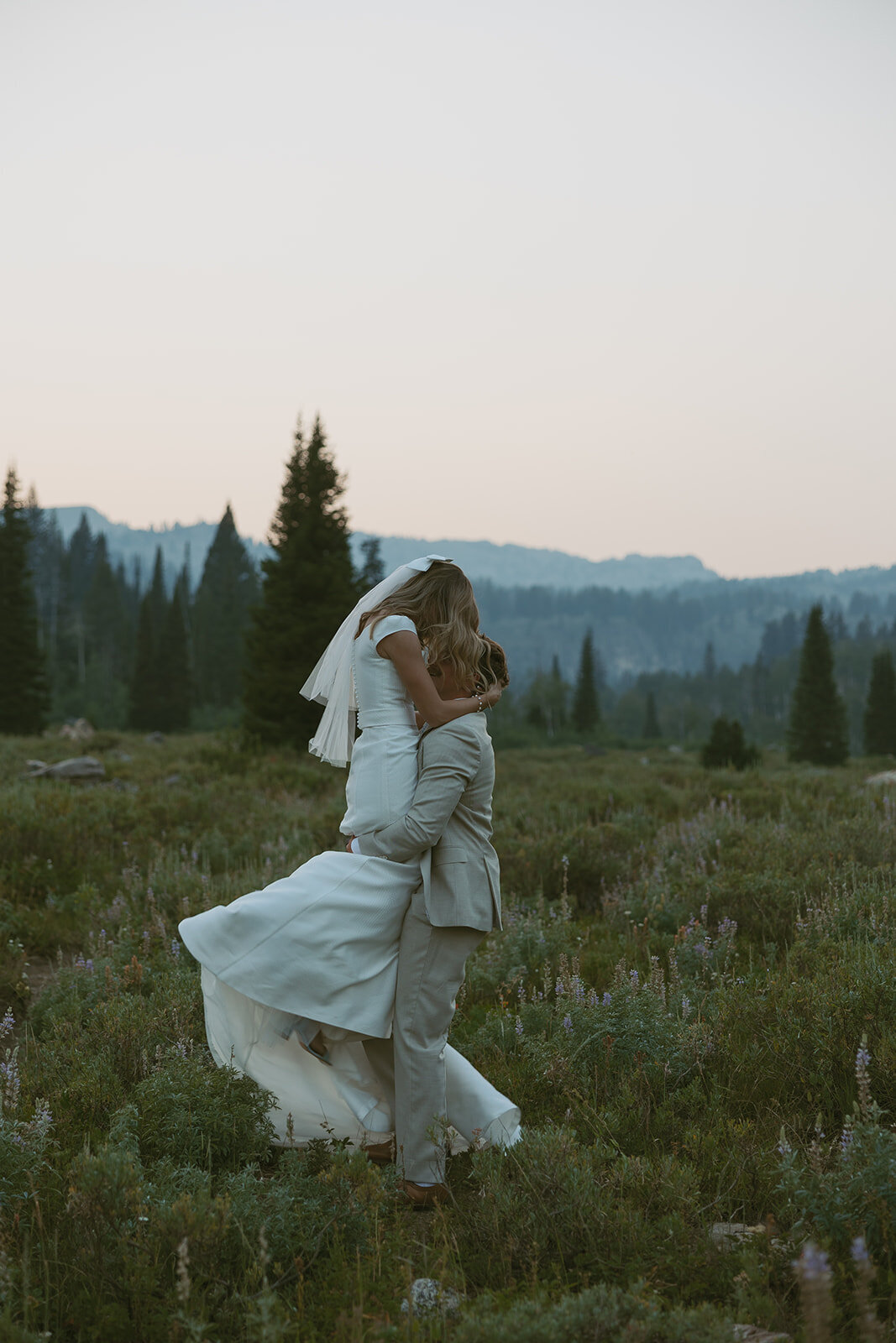 utah-wedding-photographer-tony-grove-elopement-documentary-photography-tanya-davids-photo-139