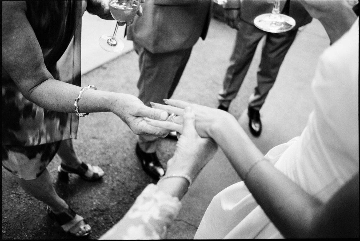 Jess-Buckley-Documentary-Wedding-Photographer-Film-67