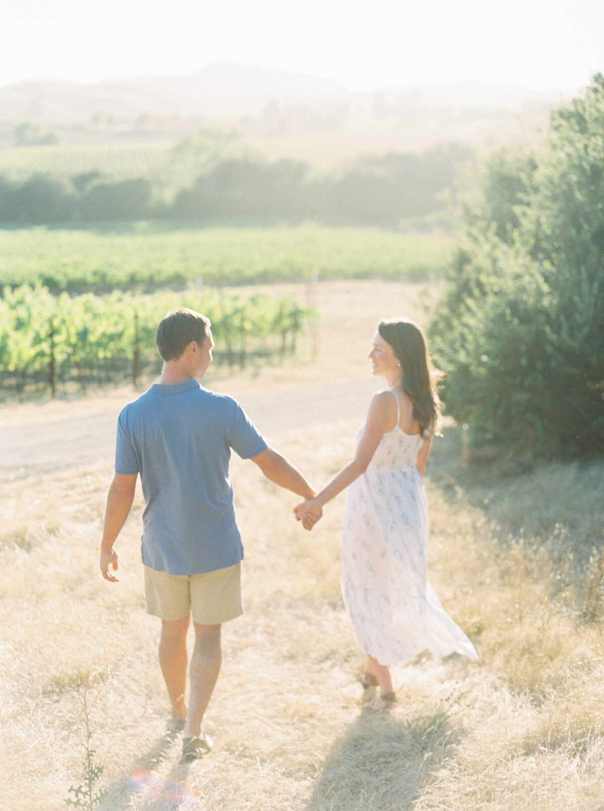 Emily March Photography Wilmington, North Carolina and Destination Wedding Engagement Photographer Heirloom Photography for Memorable Gatherings Light Airy Sentimental Imagery Images Weddings Risks_34