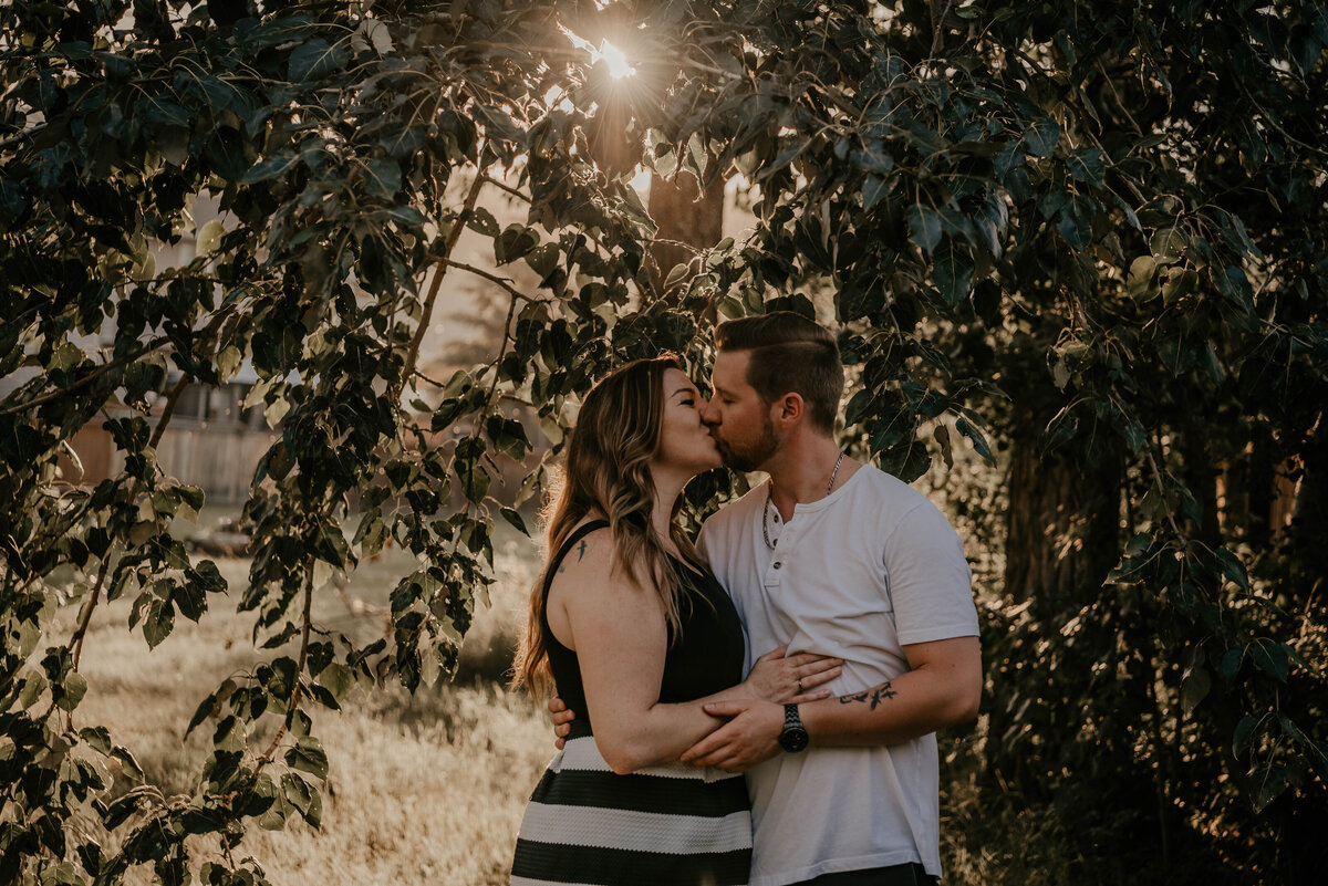 Couples-Outdoor-Fort McMurray