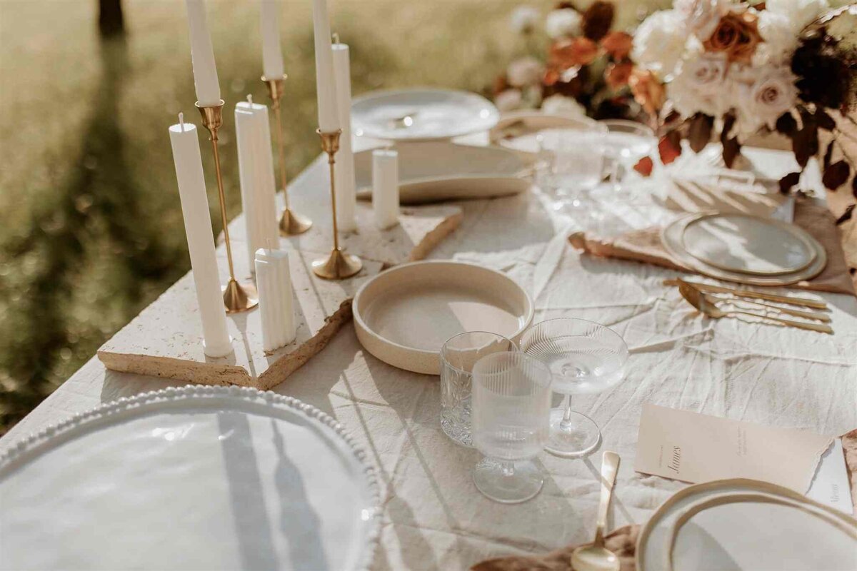 dinner_table_setting