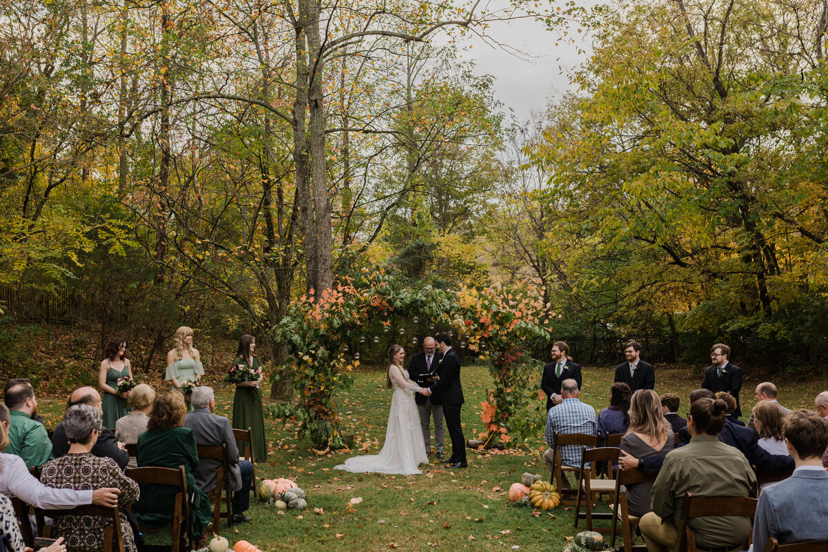 Tennessee Backyard Wedding (31)