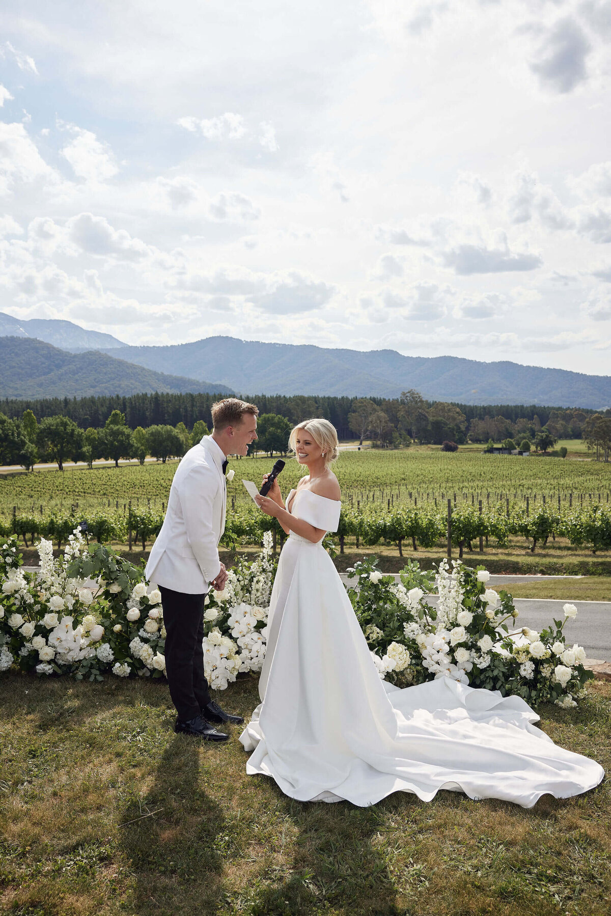 HR_EandG_Feathertop_LostinLovePhotography_wedding_21