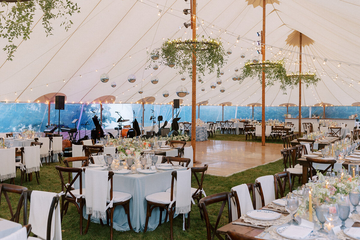 Martha's Vineyard Wedding Weekend-By Halie Wedding Photography-IT20230923-PREVIEW-70