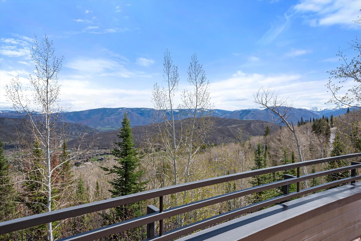 21-49-964FarawayRd_240515019