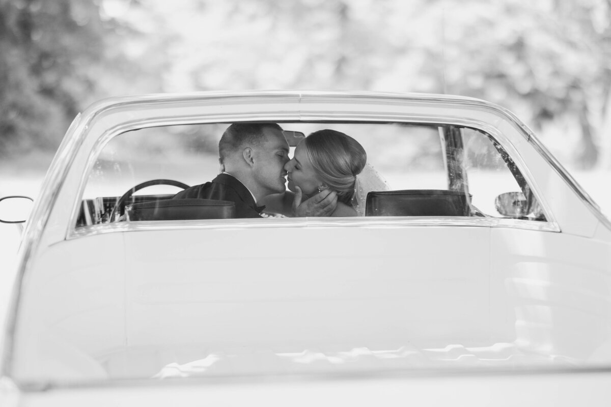 Quad Cities Wedding Photographer52