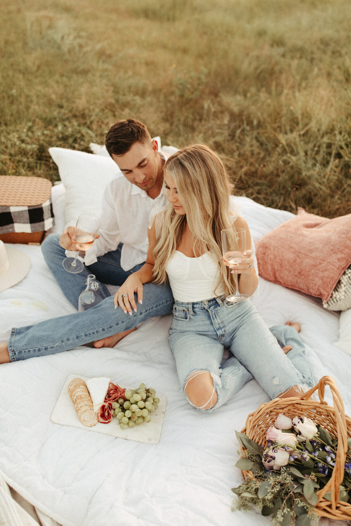 summer-garden-engagement-session-chic-rose-wine-picnic-charcuterie-board-6