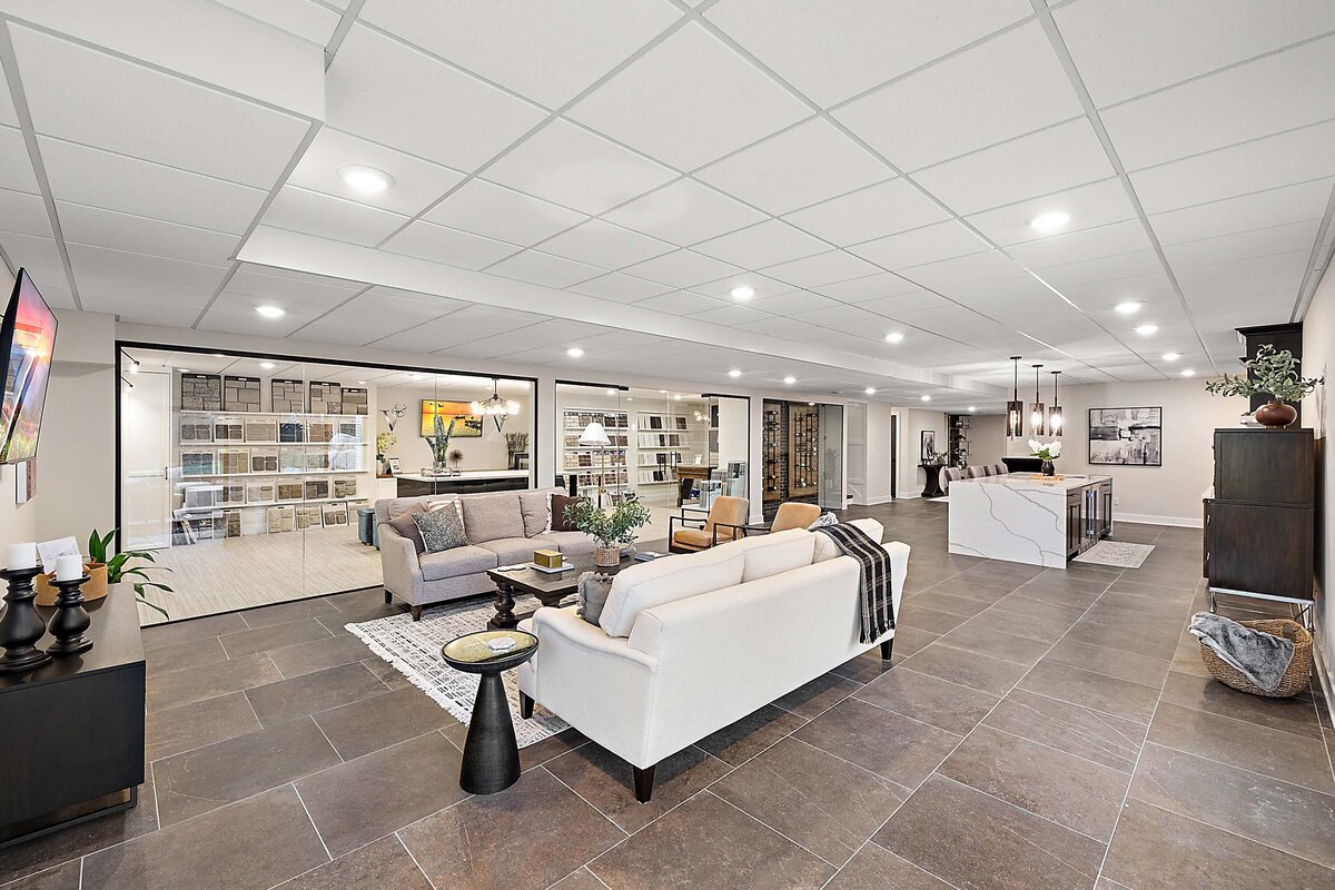 58-70802 Renata New Staging-58