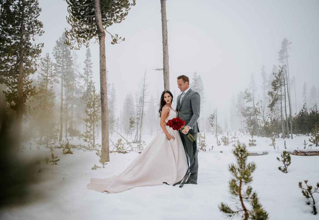 mt-bachelor-snow-winter-elopement-bend-oregon-wedding-photographer-2238
