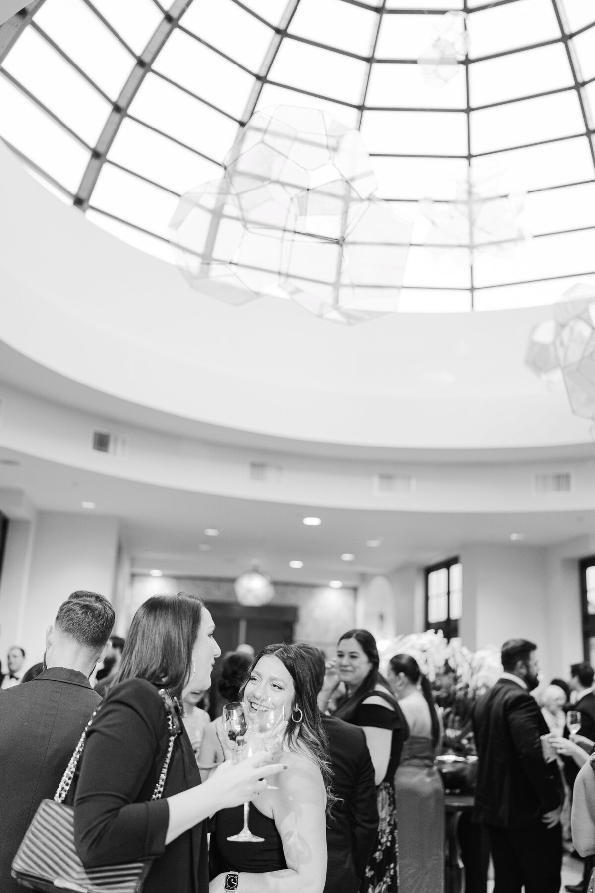 Kristen Weaver Photography Orlando Florida Destination Photographer Worldwide Wedding Editorial Fashion Inspired Clean Film KWP -0774