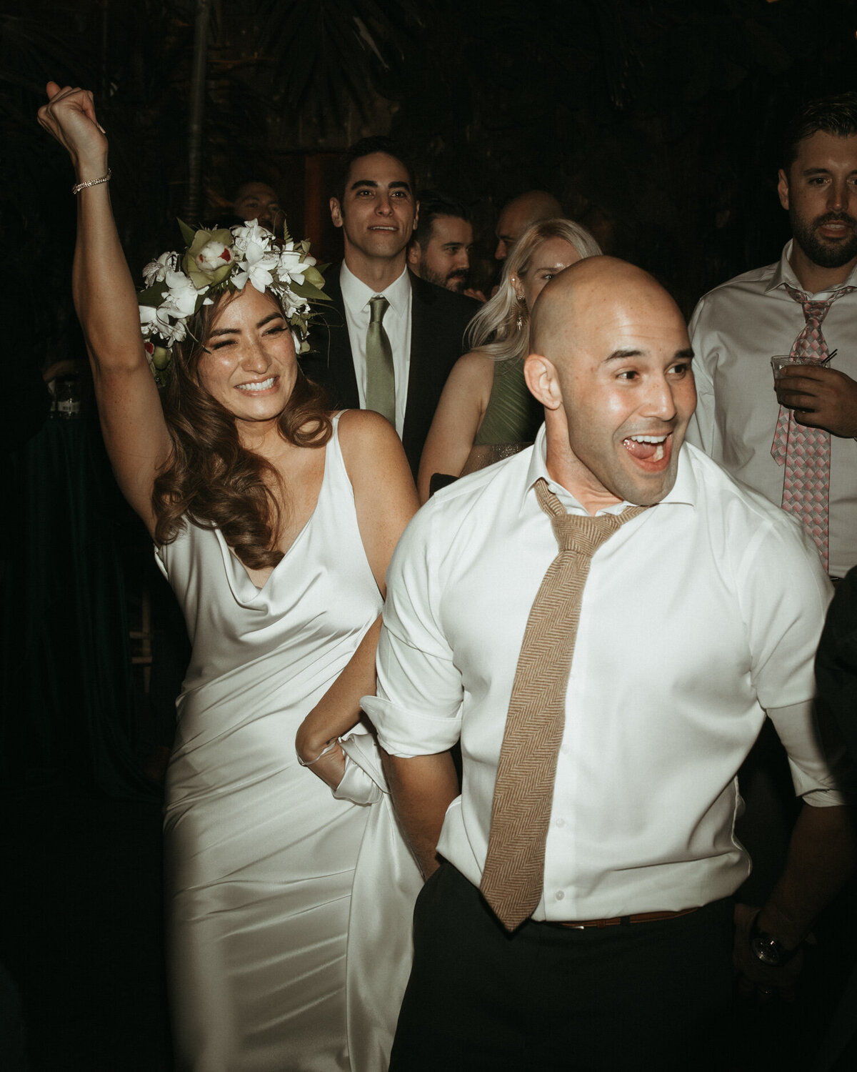 Millwick-Wedding-Venue-Groom-Bride-Dancing-5070