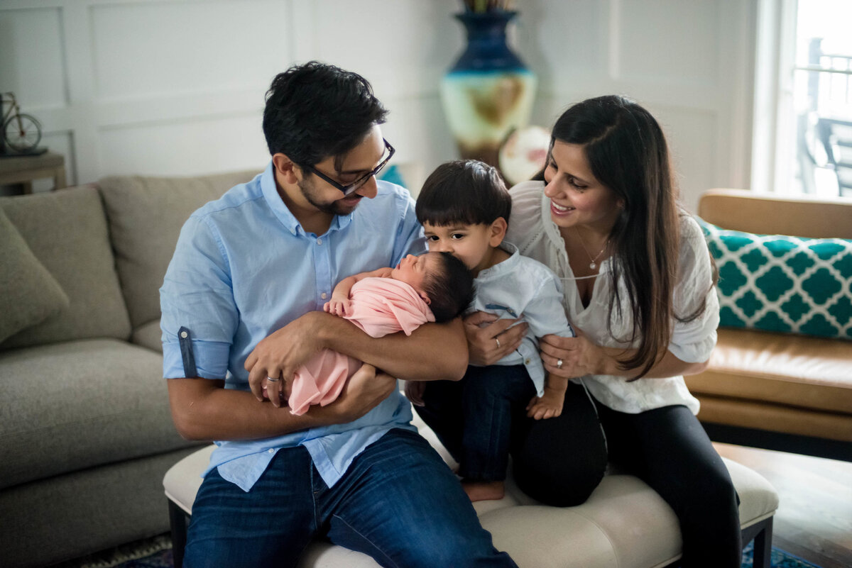 Boston-Newborn-Photographer-Lifestyle-Documentary-Home-Styled-Session-204