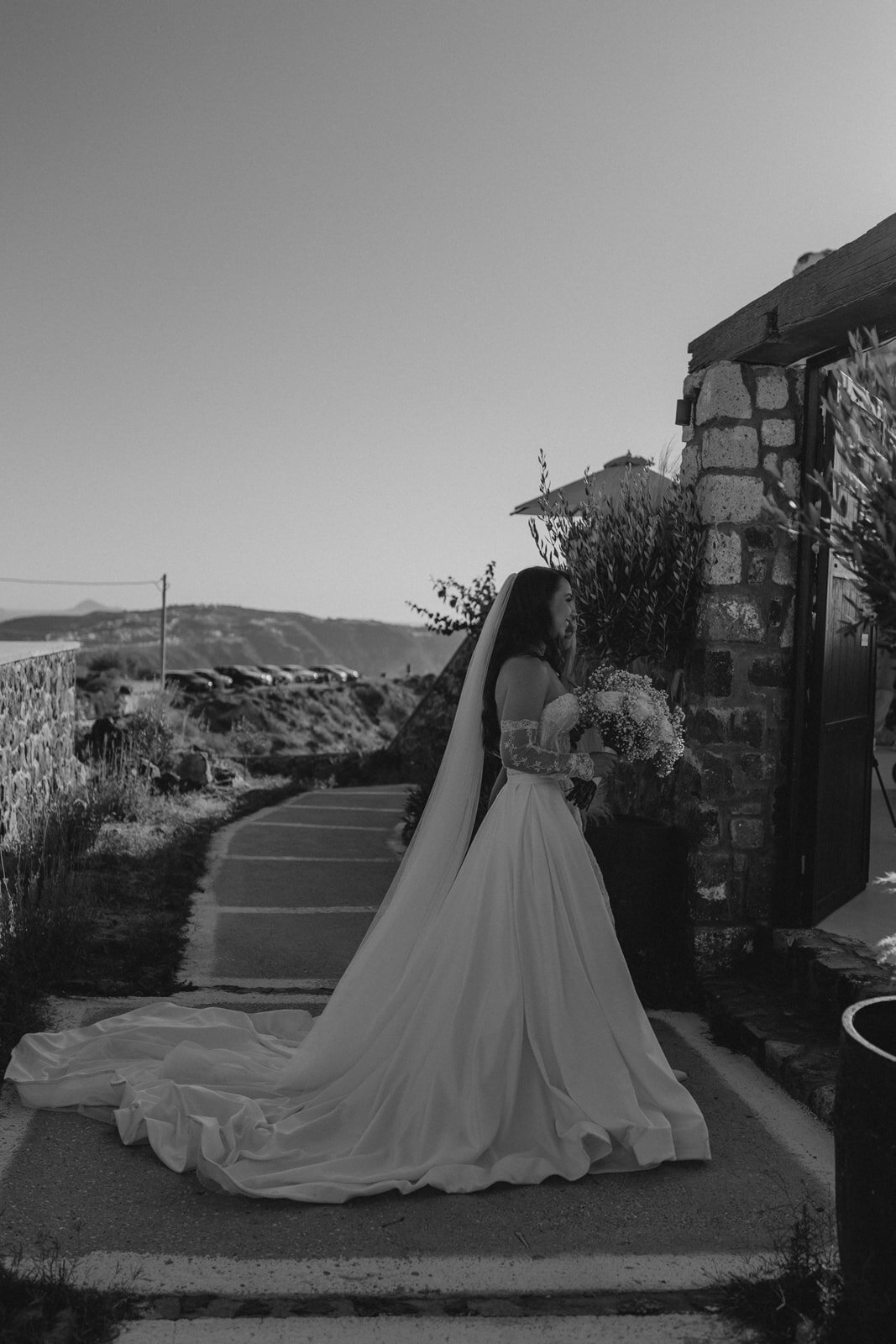 0667-Lisa Roeder Photography-Santorini