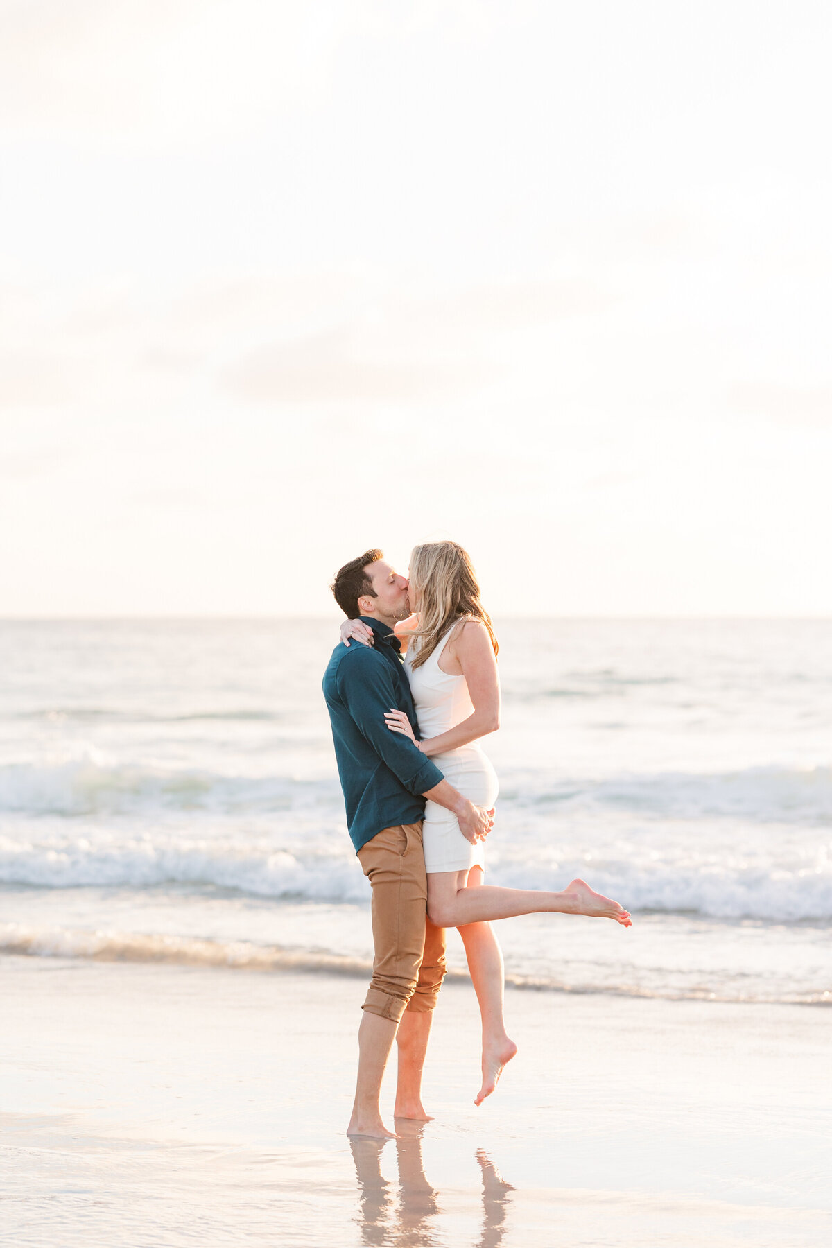 Engagement-photos-on-the-beach-of-Carmel-California-19