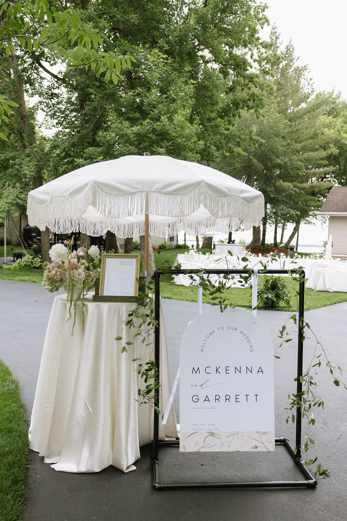 RevelWoodsPhoto-JensenPreviews-4957