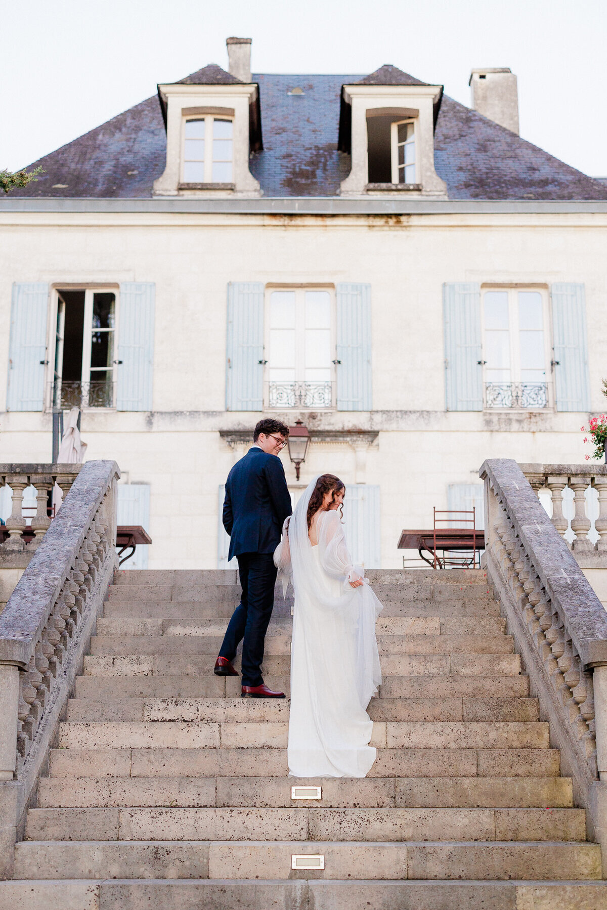 Modern_Chic_Chateau_Valouze_Destination_Wedding_Photographer-77