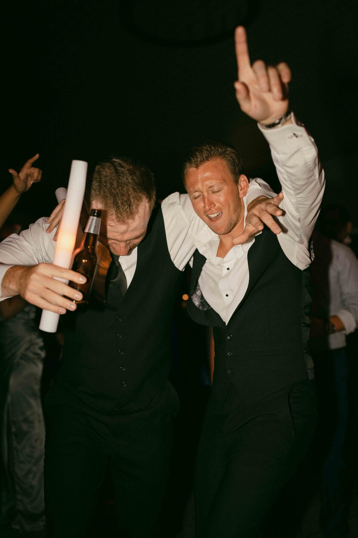 Elegant Mordern Wedding at Ashton Hill Farm-33
