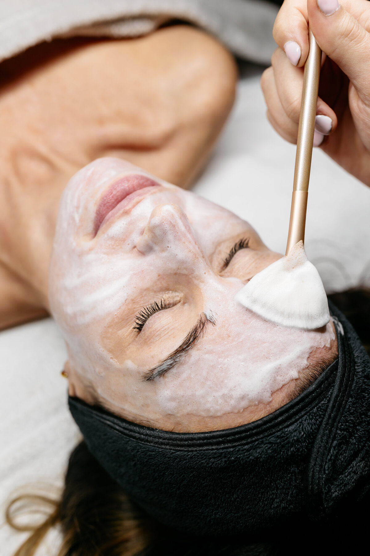 Alexa-Vossler-Photo_Fine-Line-Aesthetics_Medspa-Photographer_Denver-Brand-Photographer_October2024-Brand-Photoshoot-NEW-33