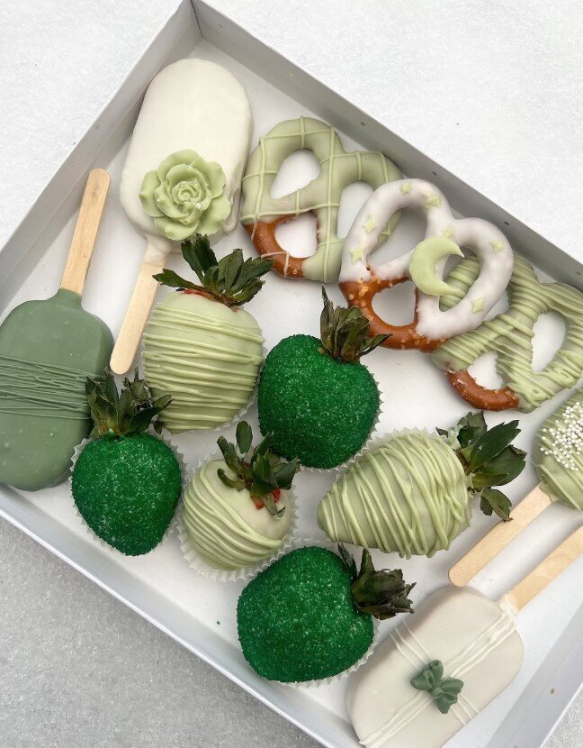 dipd-chocolate-dipped-dessert-box