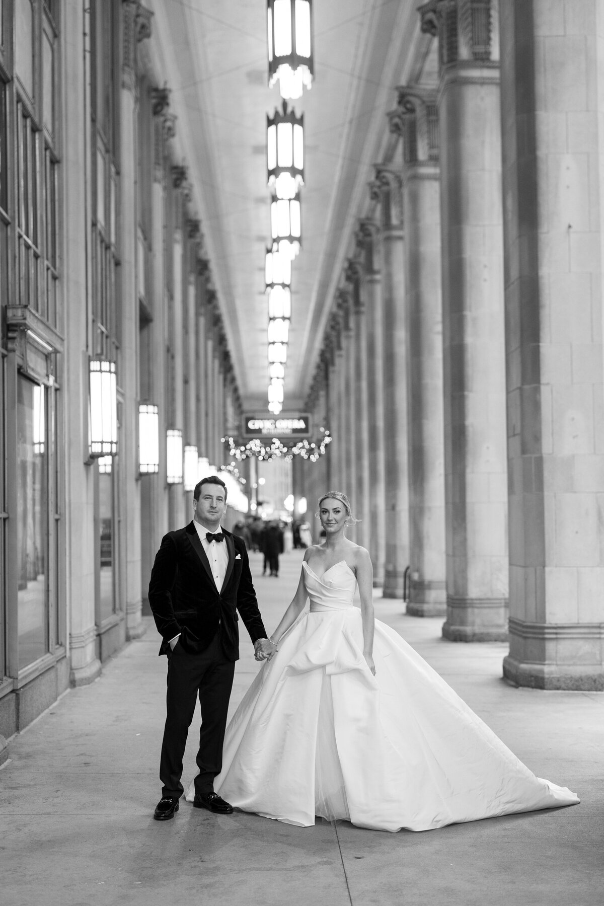 chicago-luxury-winter-wedding-at-old-st-pats-68