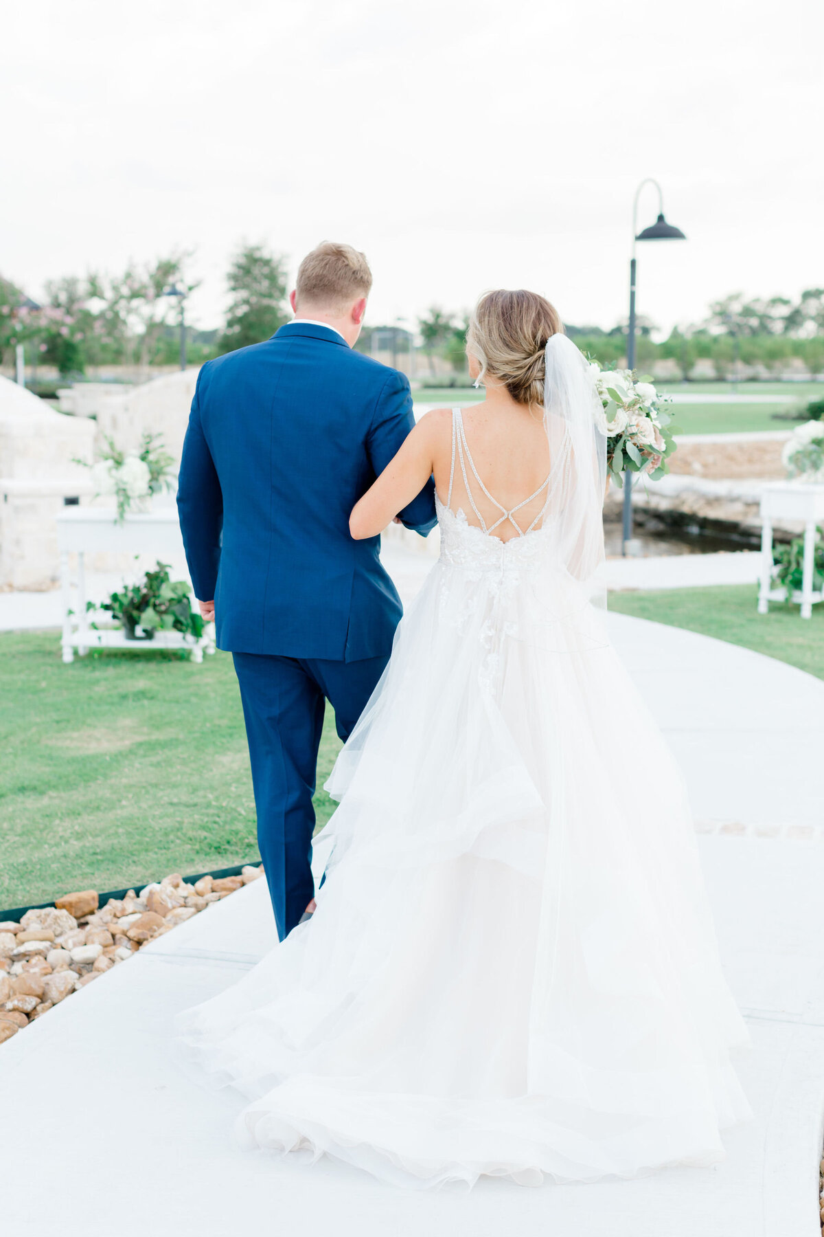 summer-natural-blush-weinberg-college-station-texas-wedding-21