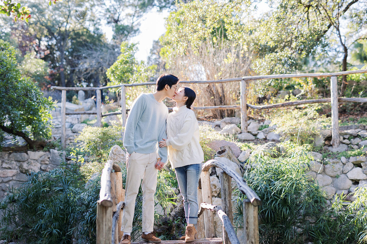 Zilker_botanical_garden_engagement_photos11