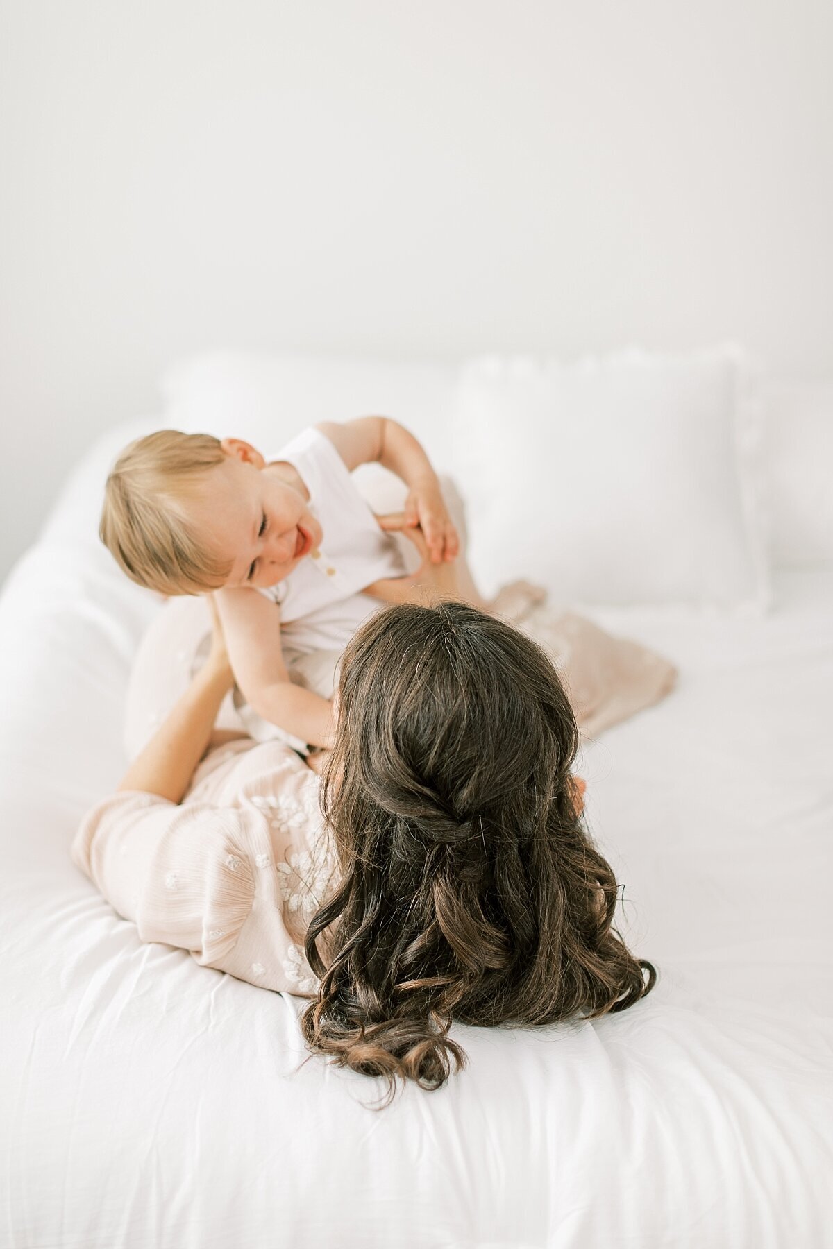 Rebecca Shivers Photography Lancaster lifestyle studio, Lancaster wedding photographer, Lancaster maternity photography, Lancaster newborn Photography, Lancaster family photographs, fine art photography