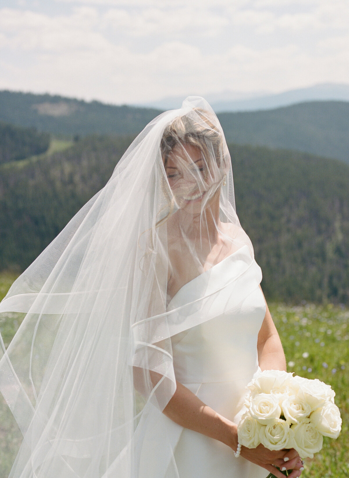 SophiaErikWeddingFilmHighlights-15