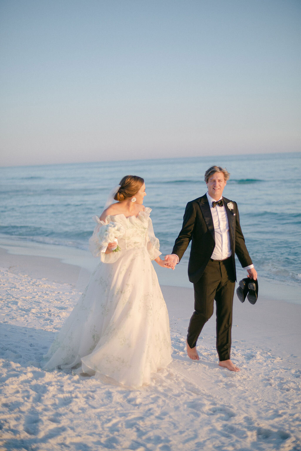 bride-groom-beach-sunset-seaside