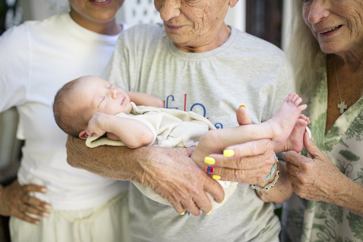 EboniRobyn-Newborn-AraxieTony-LyfordCay-Nassau-NewProvidence-TheBahamas-Final-138
