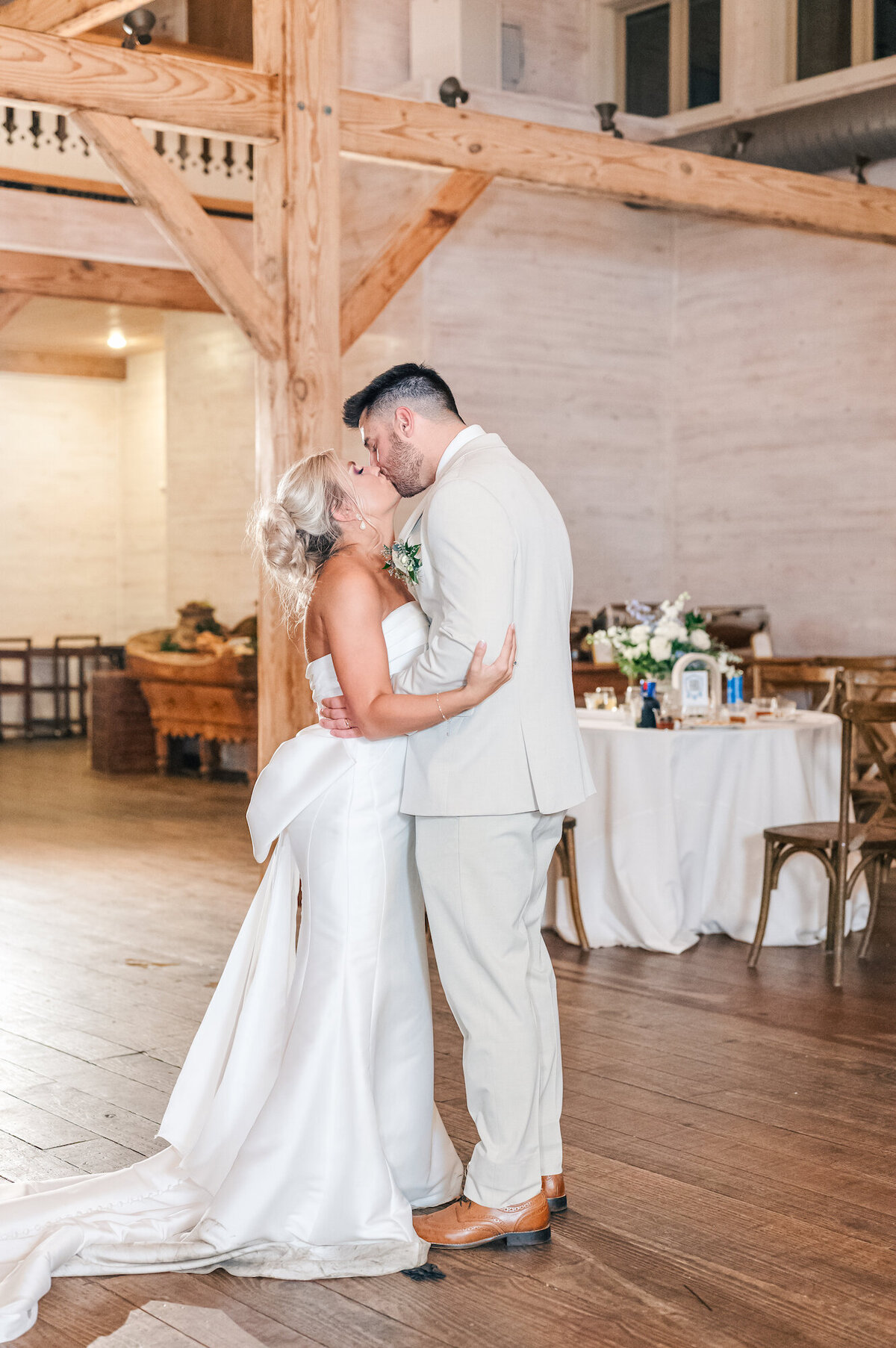 white-magnolia-november-wedding-kentwood-louisiana-98