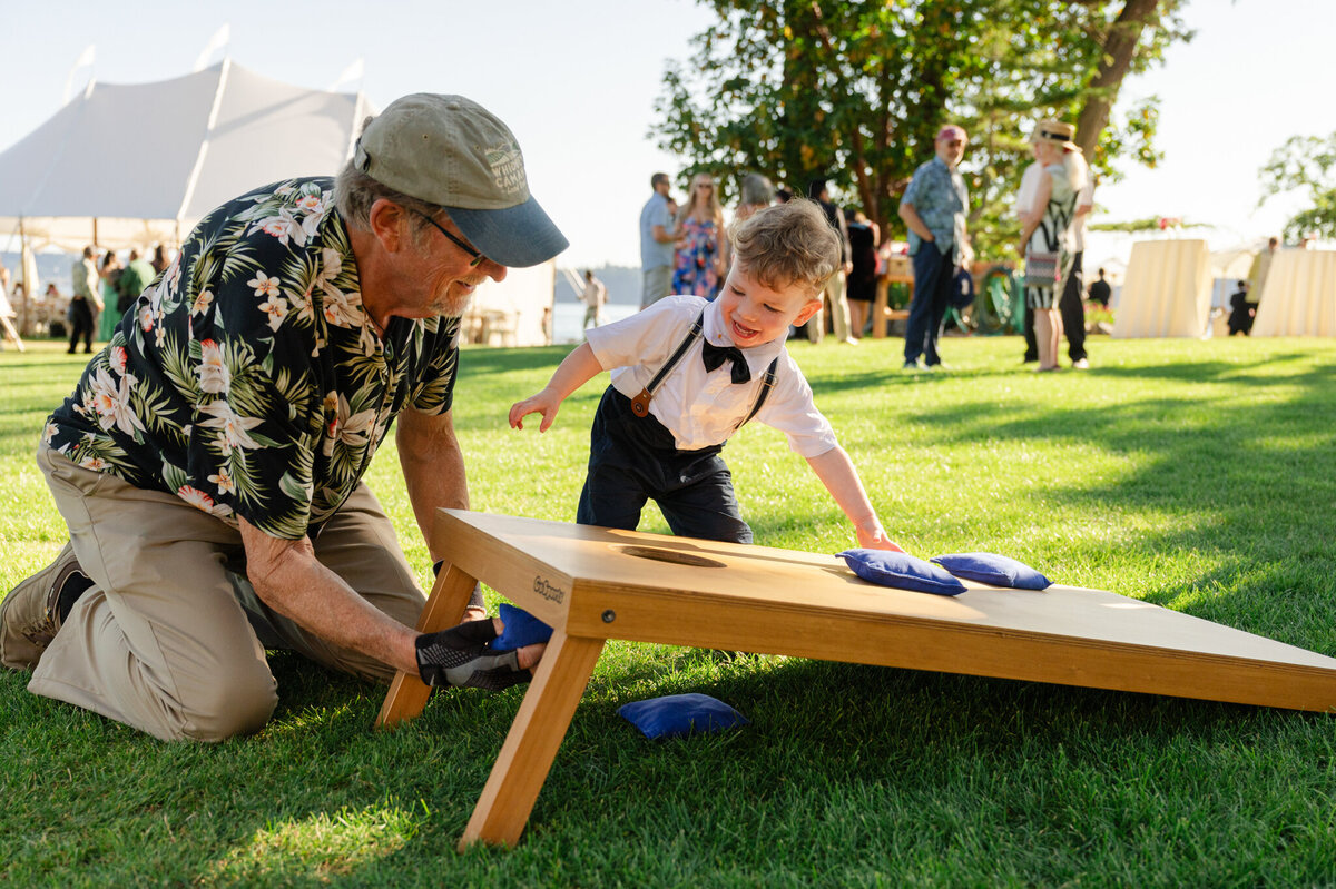 Hope-Island-Beach-Club-Wedding-LaConner_Caylie-Mash-Photography_468