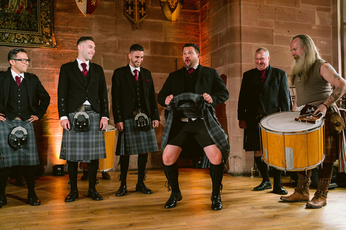 peckforton-castle-wedding-photos-192