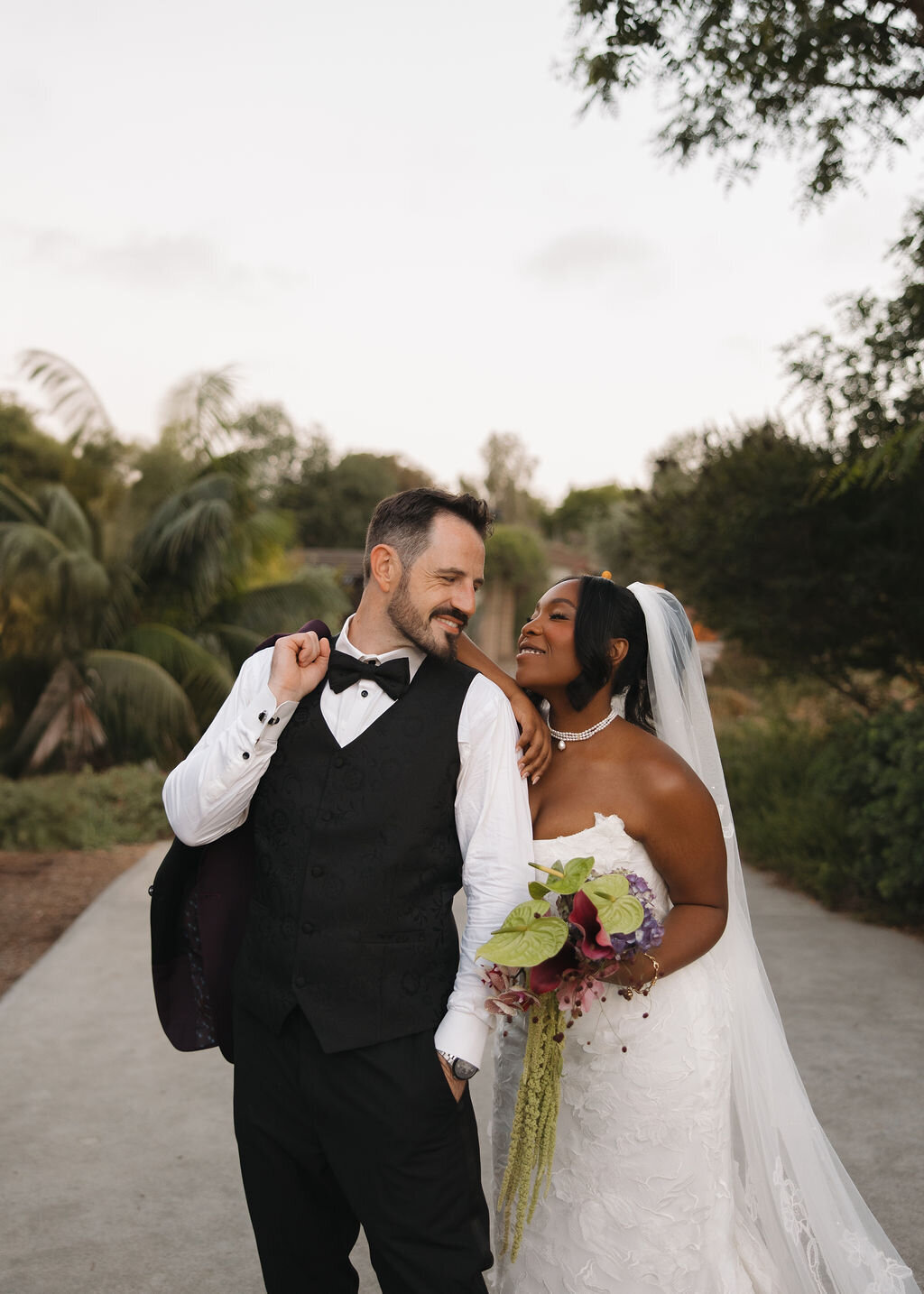 meagan-hilss-events-romantic-reception-close