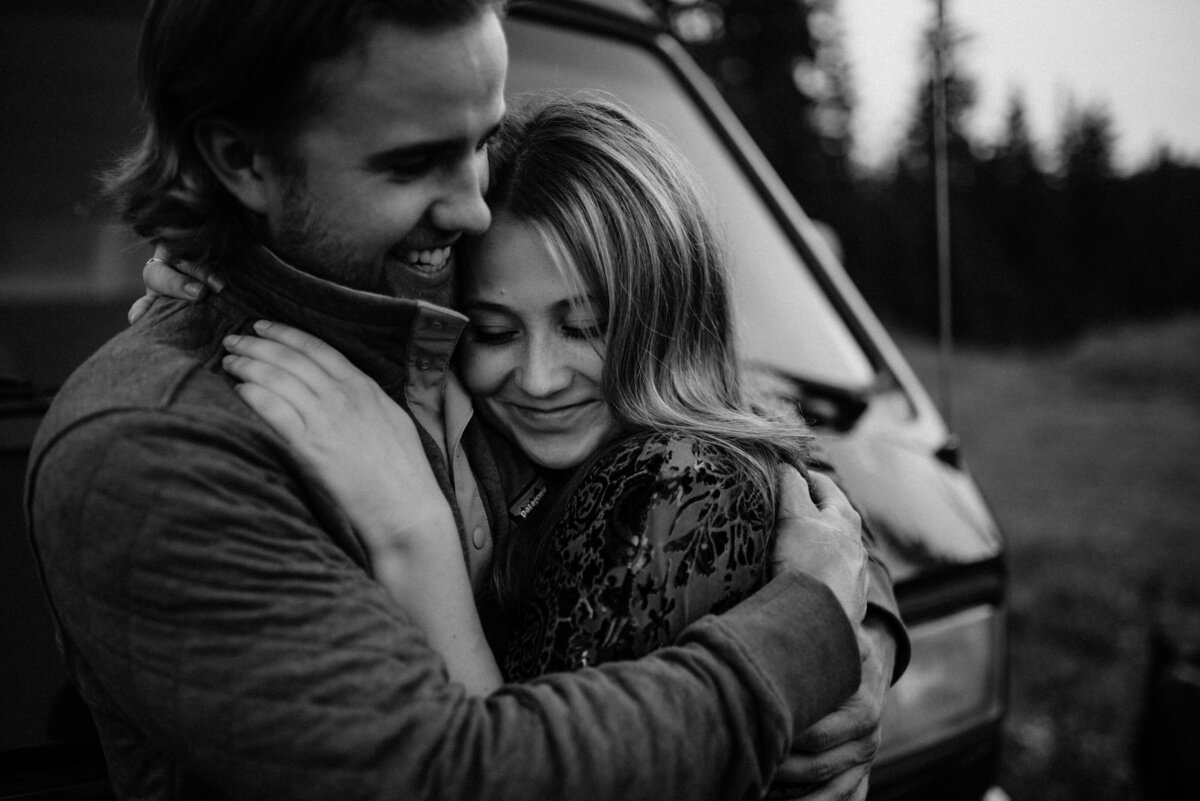 REVELASHSTUDIO-COUPLES-SPRING-VANLIFE-03