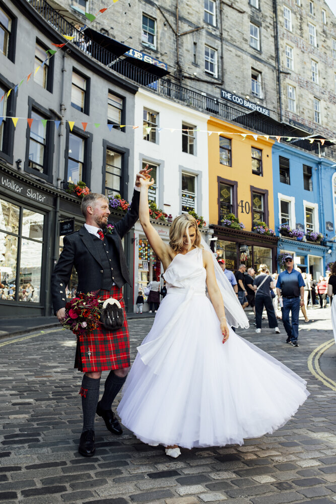 Edinburgh-Wedding-photographer-Ghillie-Dhu-85