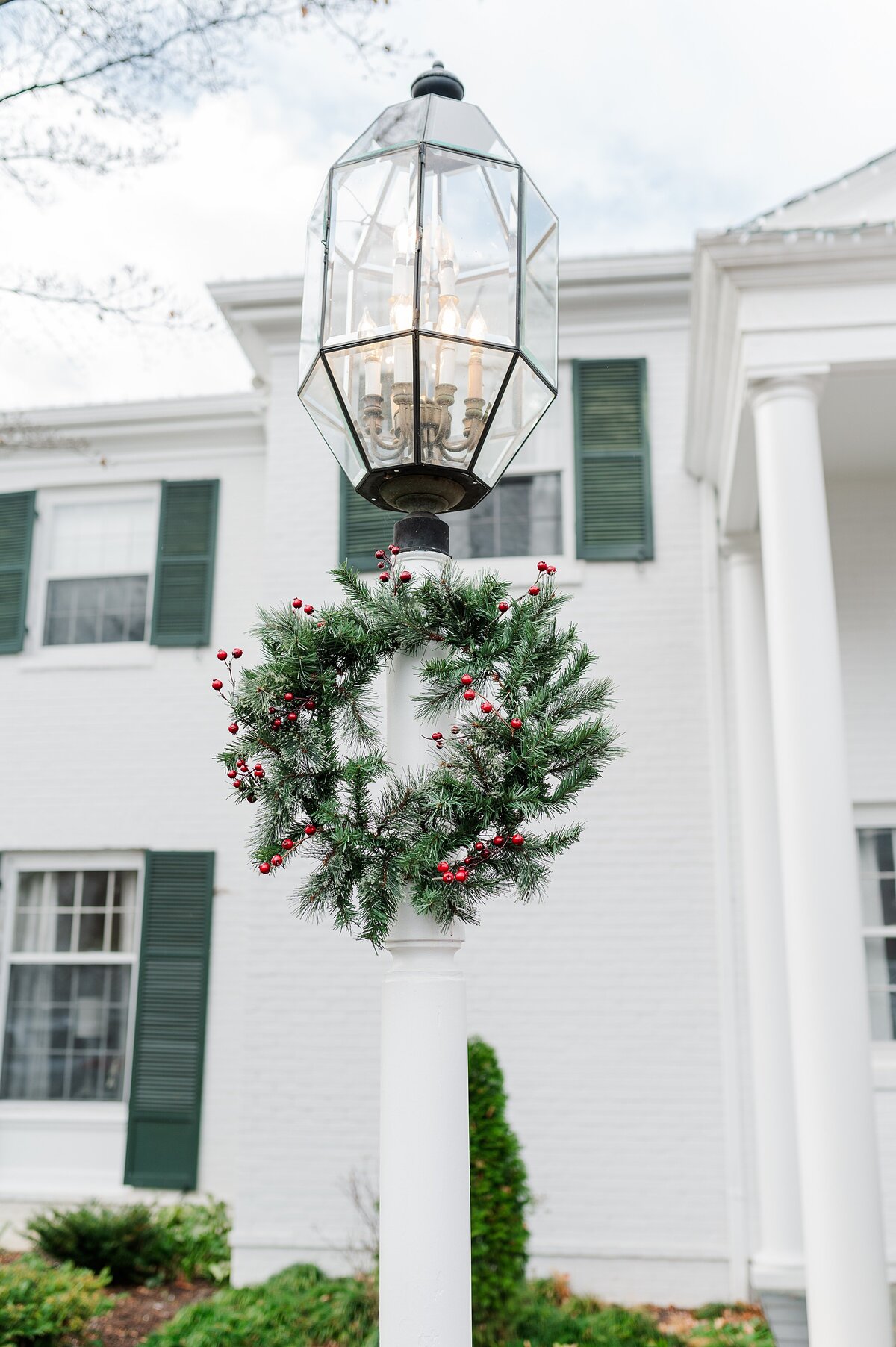 oakdale-inn-martinsville-va-winter-wedding-elsa-judkins-photography_1803