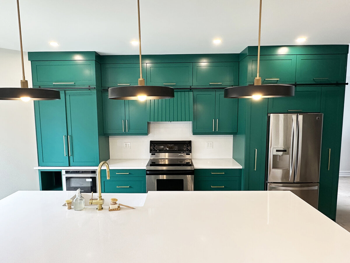 Emerald Green with Envy Kitchen Renovation Interior Design (13)
