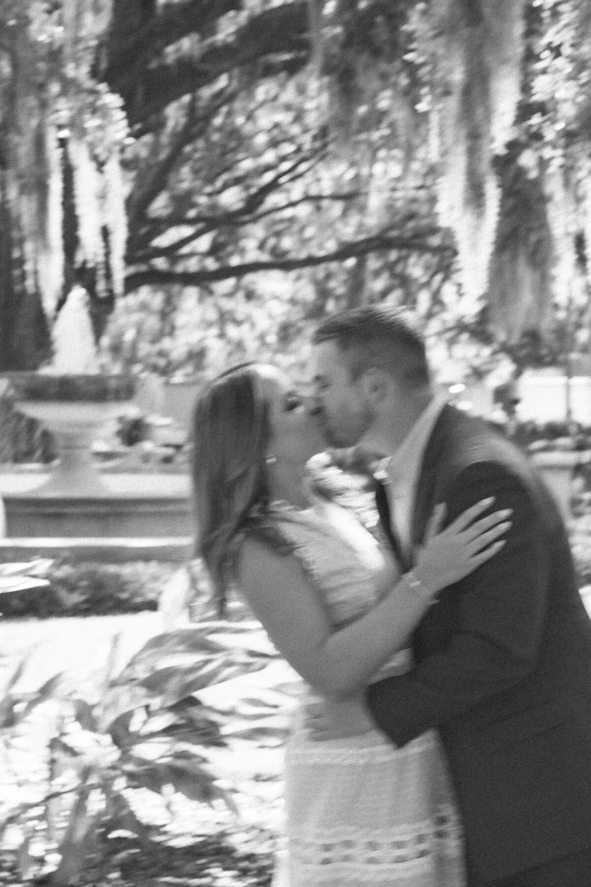 isle-of-hope-engagement-session18