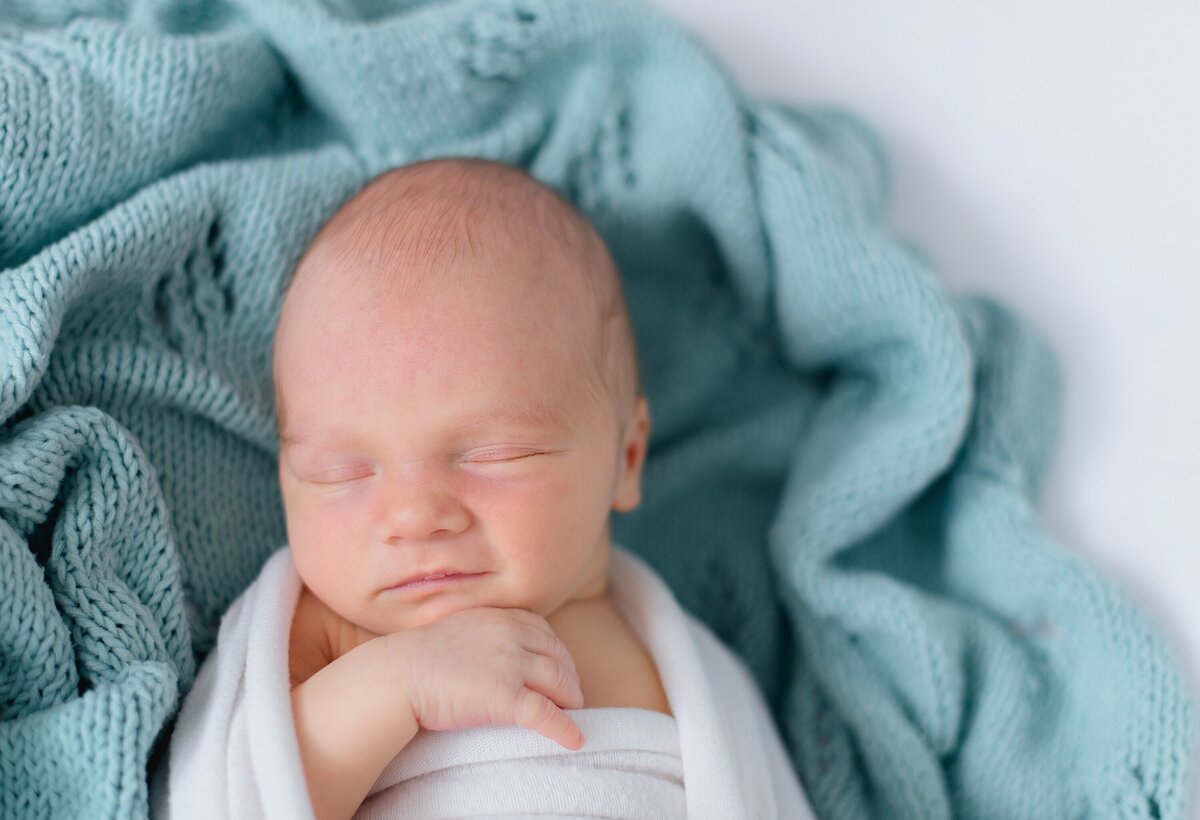 august-newborn-tristate-new-jersey-family-newborn-maternity-photographer_0485