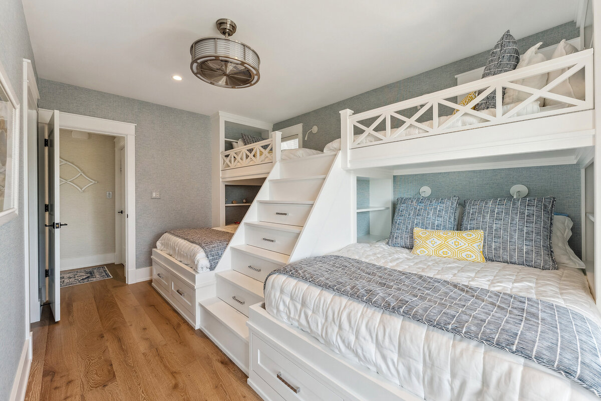 Bunk room