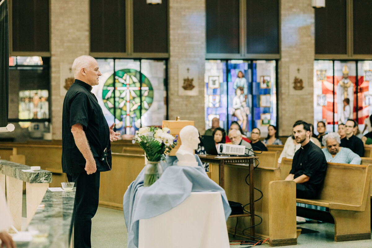 st_andre_relic_mass-35