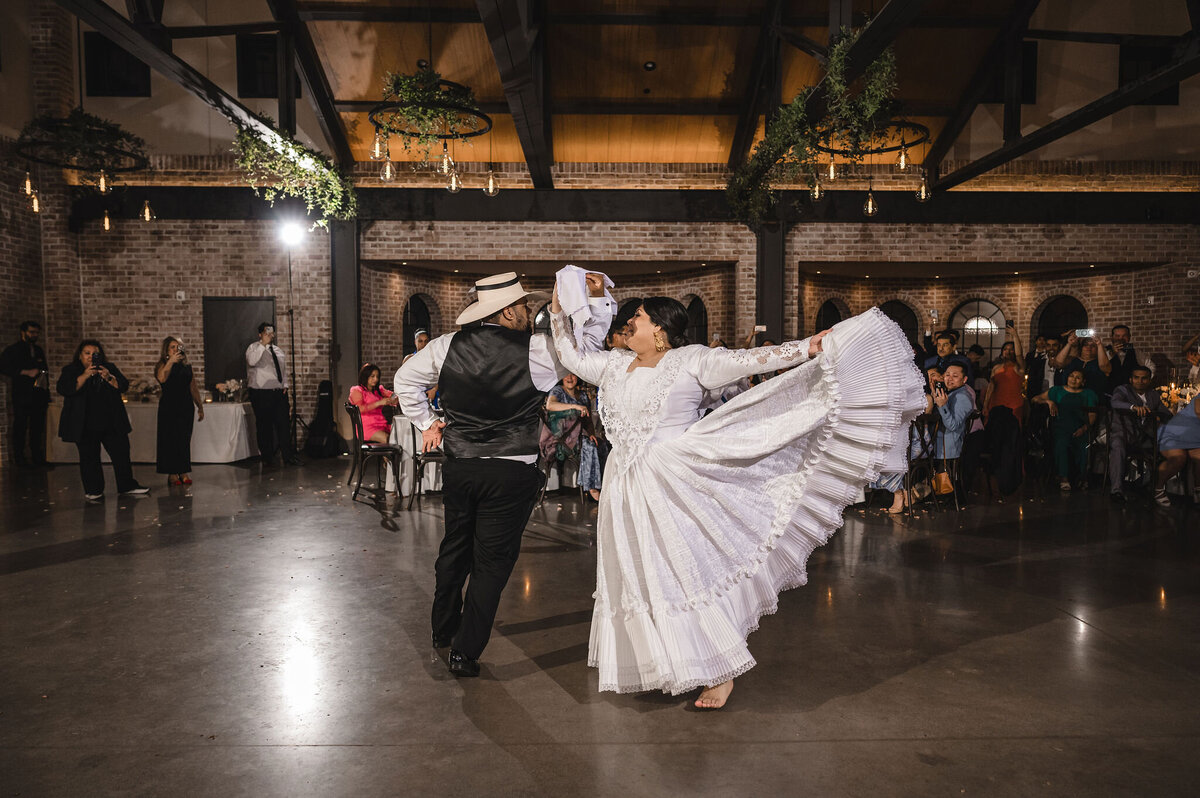 zela-events-wedding-planning-and-design-perona-farms-refinery-244