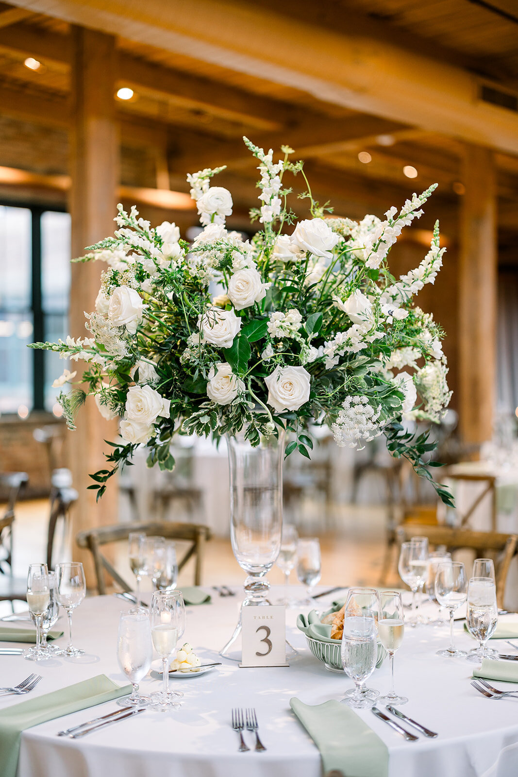 JessAndJohnWeddingSneakPeek-114