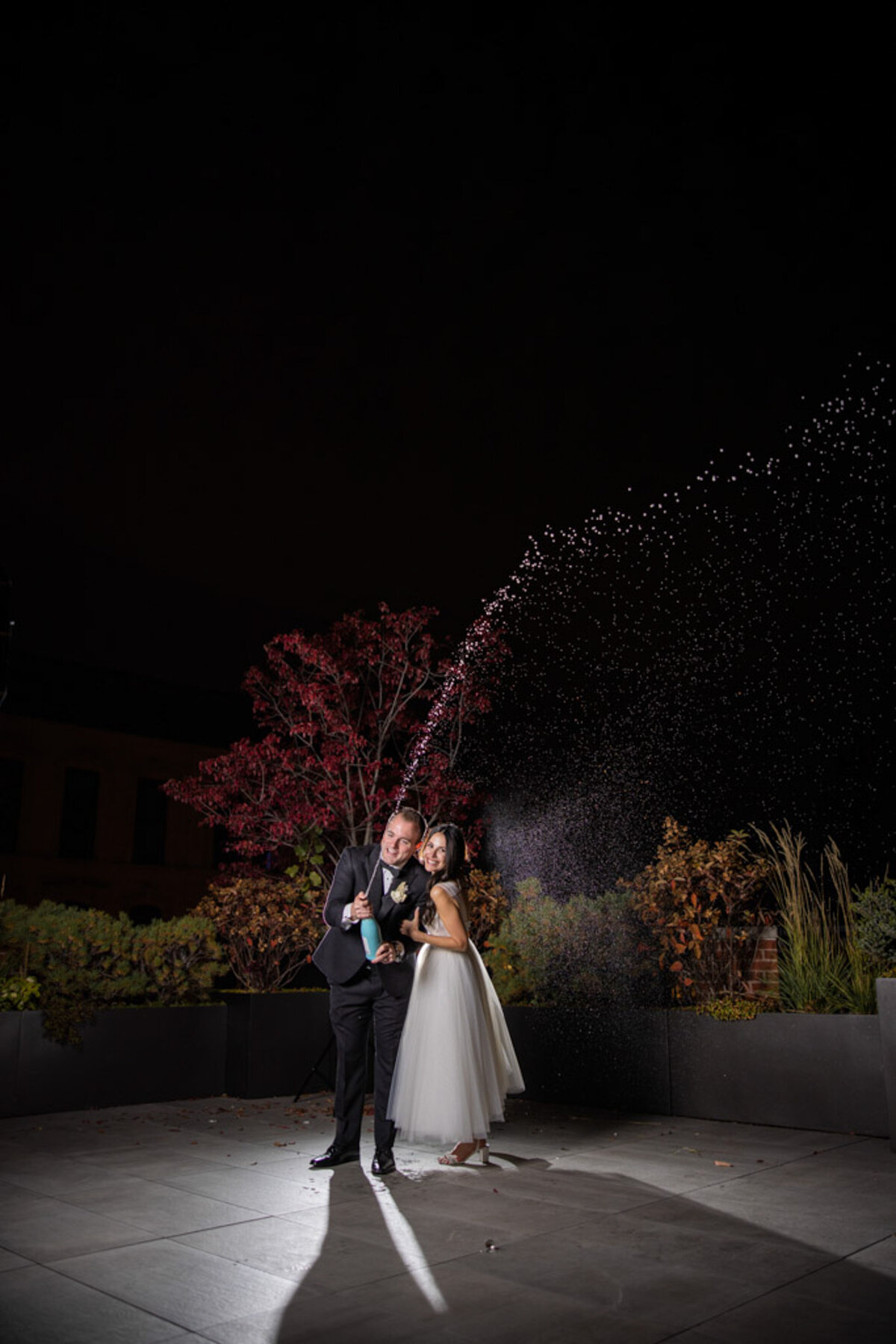 168Lucia-Lofts-Wedding-Photos-Lauren-Ashlely-Studios